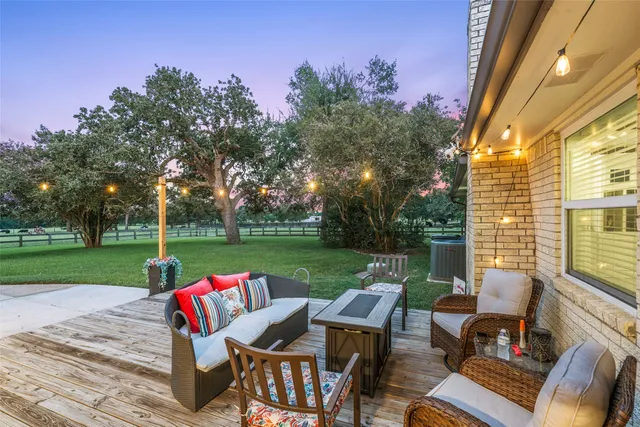 $950,000 | 21348 Farm To Market 359, Hempstead, TX 77445