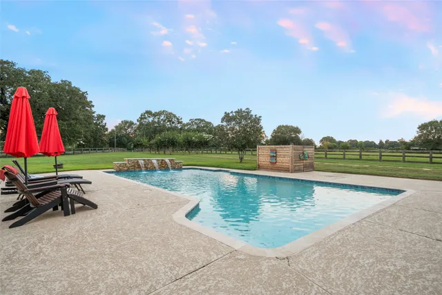 $950,000 | 21348 Farm To Market 359, Hempstead, TX 77445