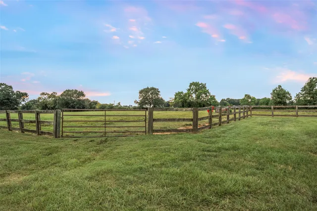 $950,000 | 21348 Farm To Market 359, Hempstead, TX 77445