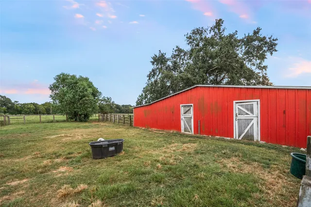 $950,000 | 21348 Farm To Market 359, Hempstead, TX 77445