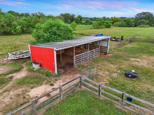 $950,000 | 21348 Farm To Market 359, Hempstead, TX 77445