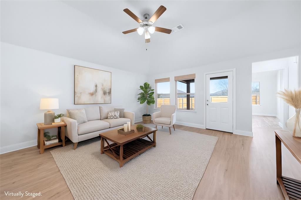 6604 Pattison Lane Greenville, TX 75402 - Photo 7 of 33