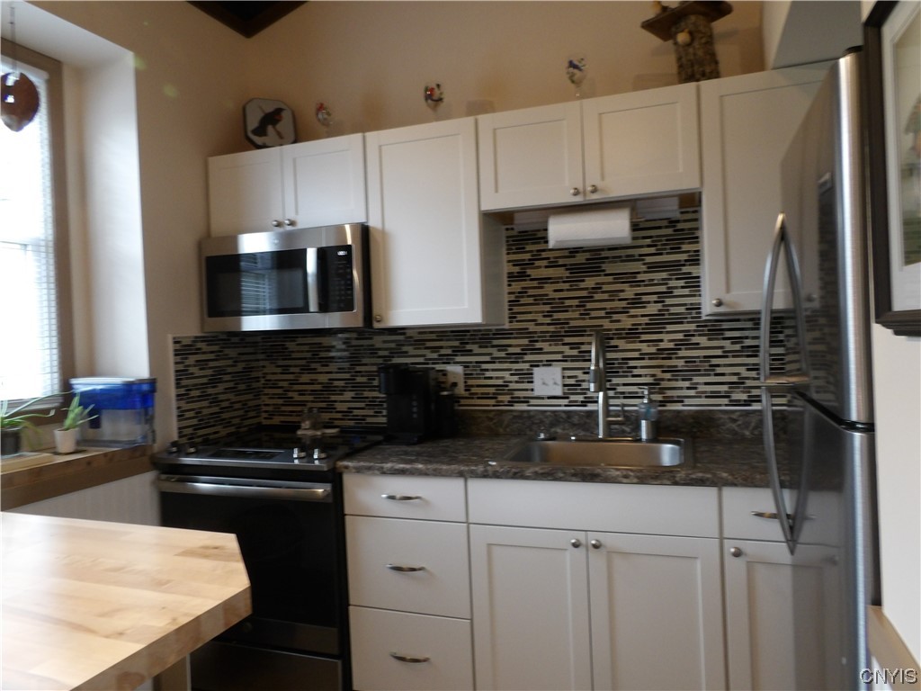 2027 Arcadia Drive Virgil, NY 13045 - Photo 11 of 29 Kitchen