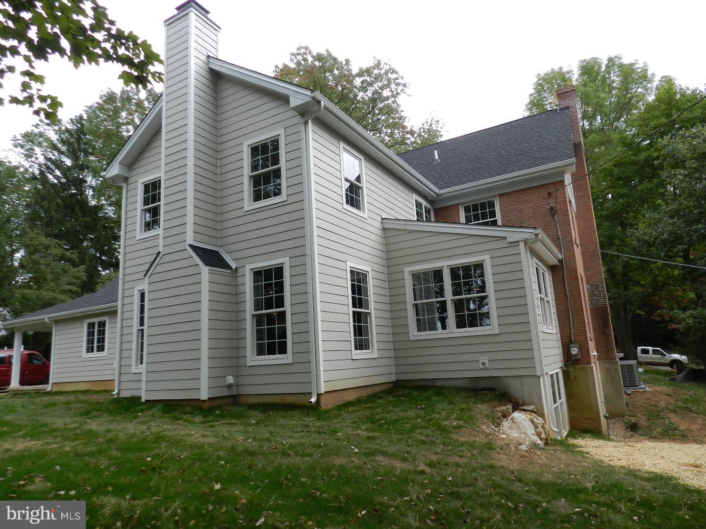 1041 Tenby Road Berwyn, PA 19312 - Photo 21 of 25 Exterior Side