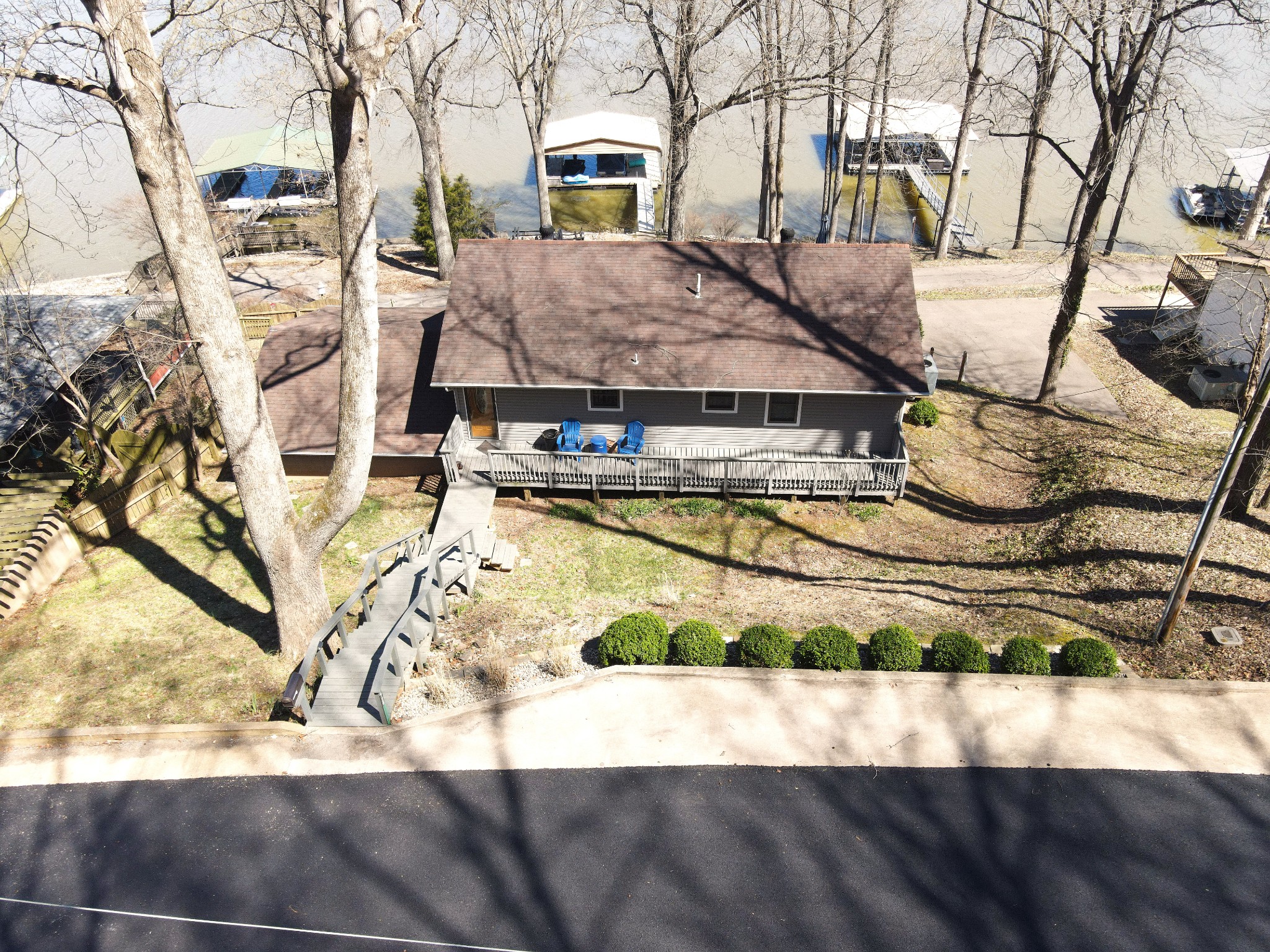 726 Stirling Road Camden, TN 38320 - Photo 8 of 36 Gallery Image 8