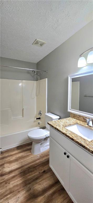 1120 Rappahannock Drive Alpharetta, GA 30009 - Photo 18 of 35 a bathroom with a sink and a mirror