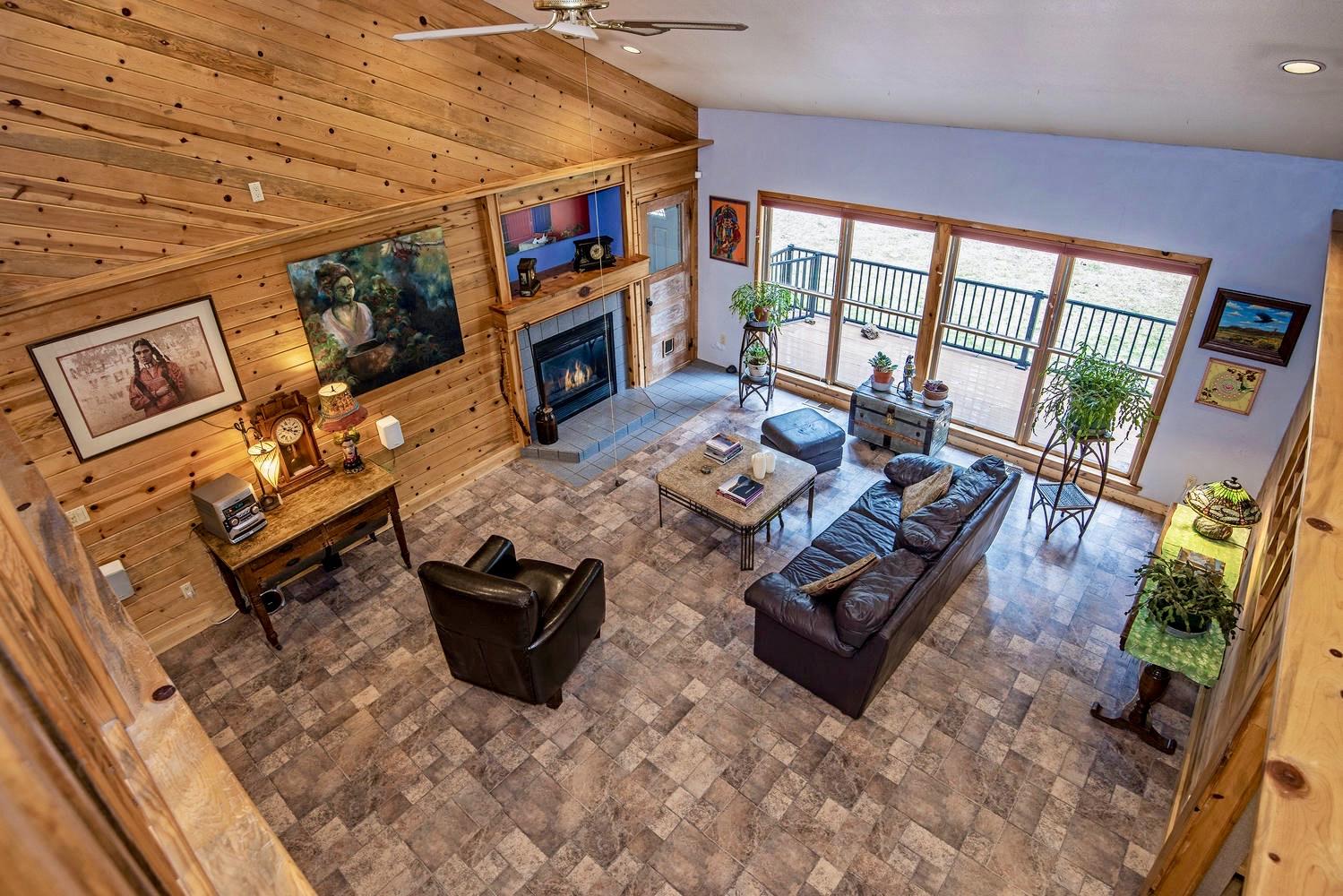 14420 Crossroads Loop Sisters, OR 97759 - Photo 10 of 24 10