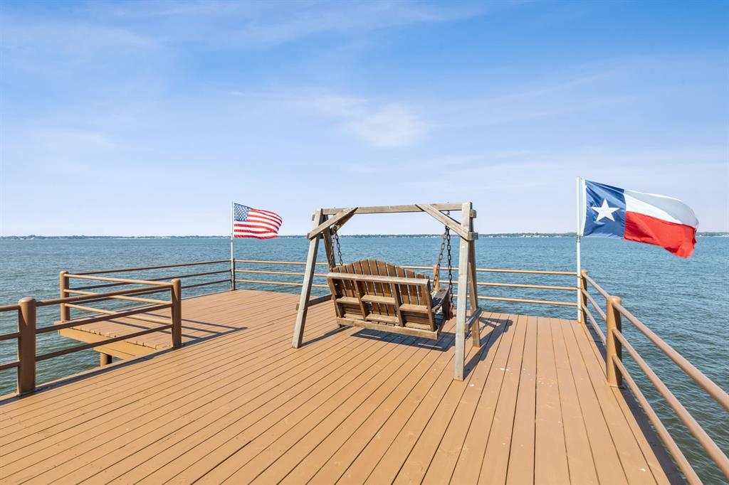 142 Peninsula Point Terrace Mabank, TX 75156 - Photo 22 of 29 a reading room with outdoor seating