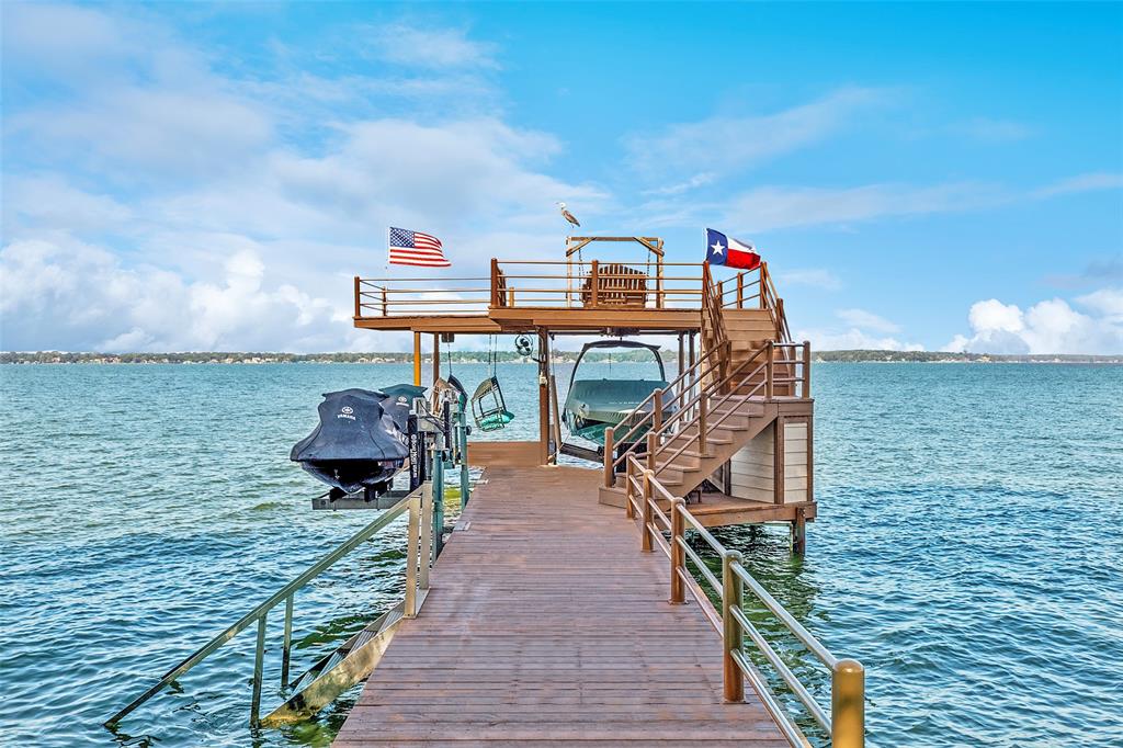 142 Peninsula Point Terrace Mabank, TX 75156 - Photo 3 of 29