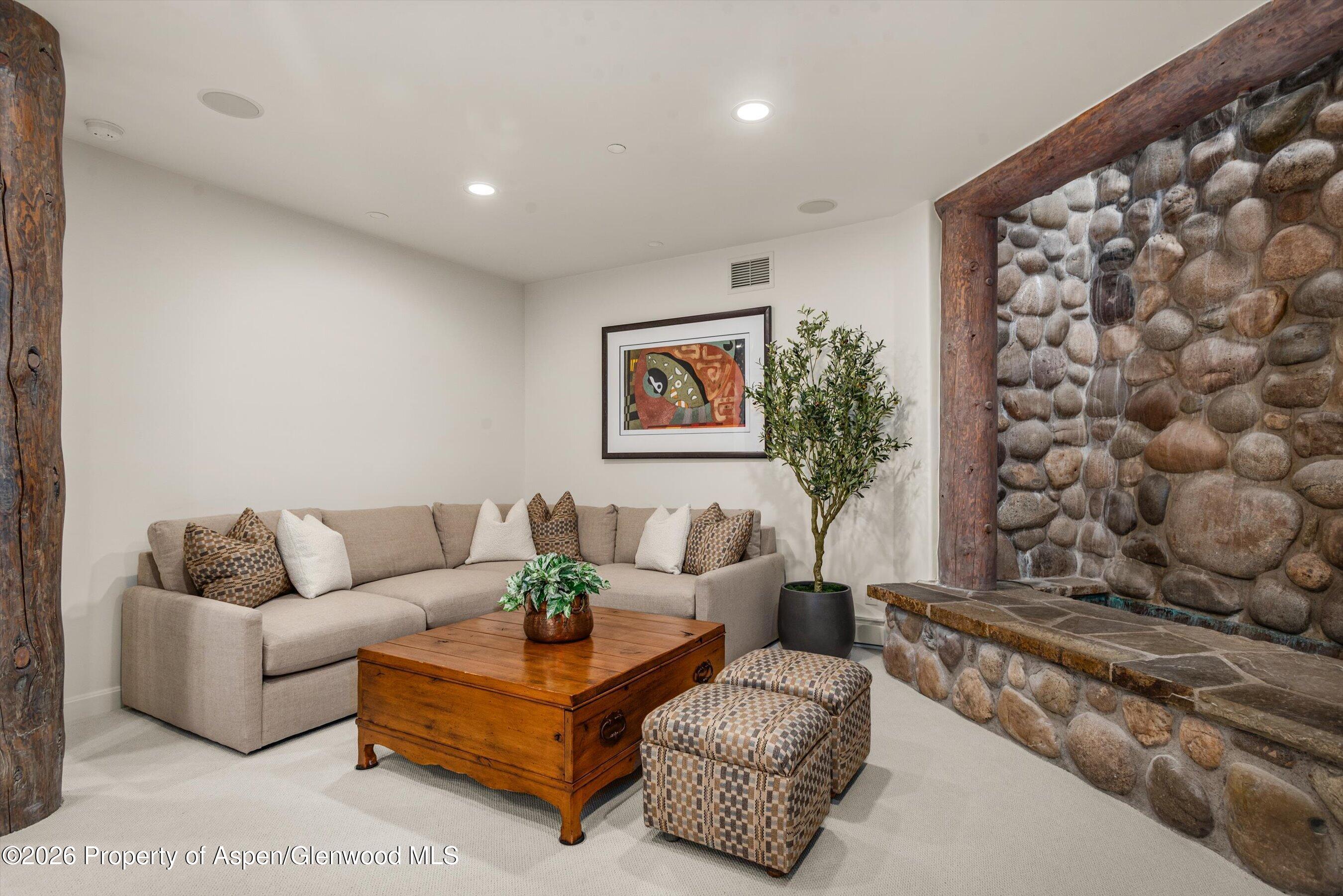 395 Silverlode Drive Aspen, CO 81611 - Photo 42 of 52 3-395Silverlode_260916_004