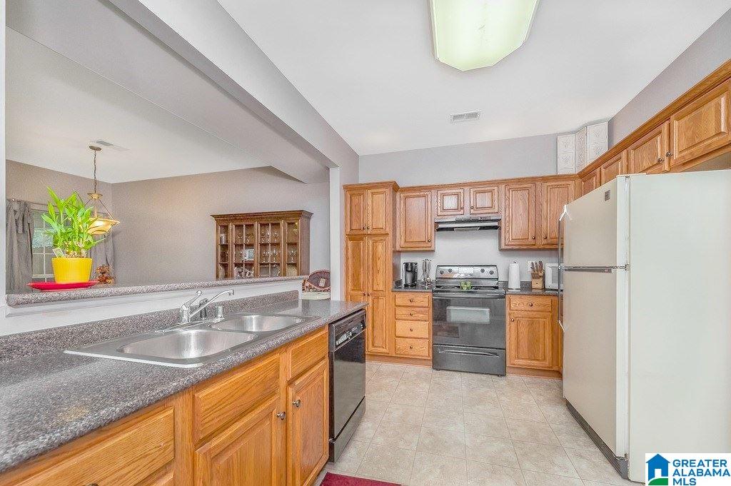 143 Frances Lane Helena, AL 35080 - Photo 10 of 26