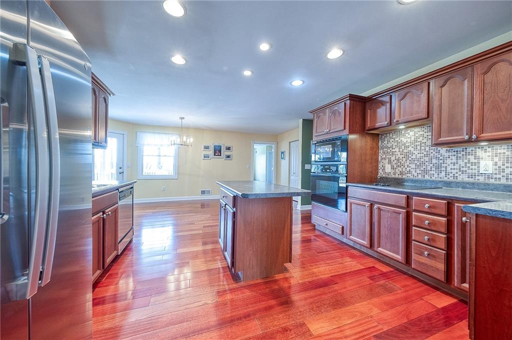 784 Hill Road Georgetown, PA 15043 - Photo 11 of 49 Gallery Image 11