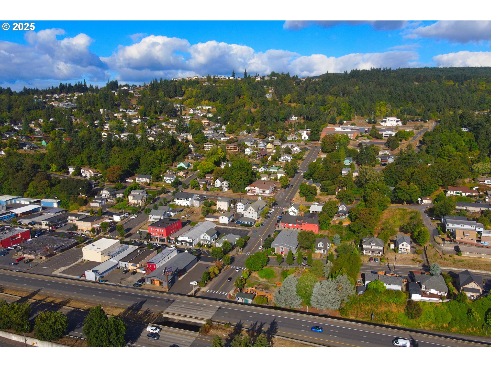 155 Elm Street Kalama, WA 98625 - Photo 4 of 4 a view of city and mountain