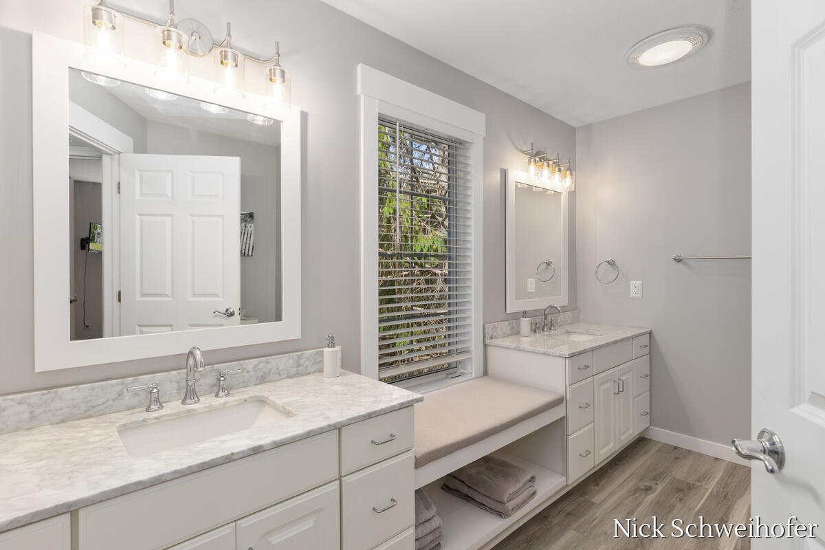 11220 Oakgrove Road Grand Haven, MI 49417 - Photo 32 of 58 11220-Oak-Grove_032
