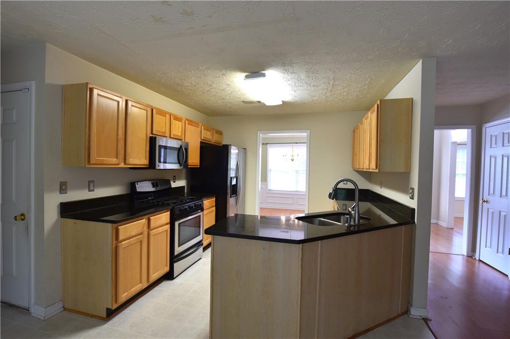 3347 Baymount Way Lawrenceville, GA 30043 - Photo 4 of 20