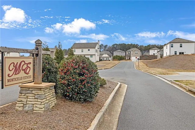 $344,900 | 133 Red Maple Way, Adairsville, GA 30103