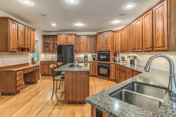 97 Colonial Ridge Drive Boxborough, MA 01719 - Photo 8 of 25