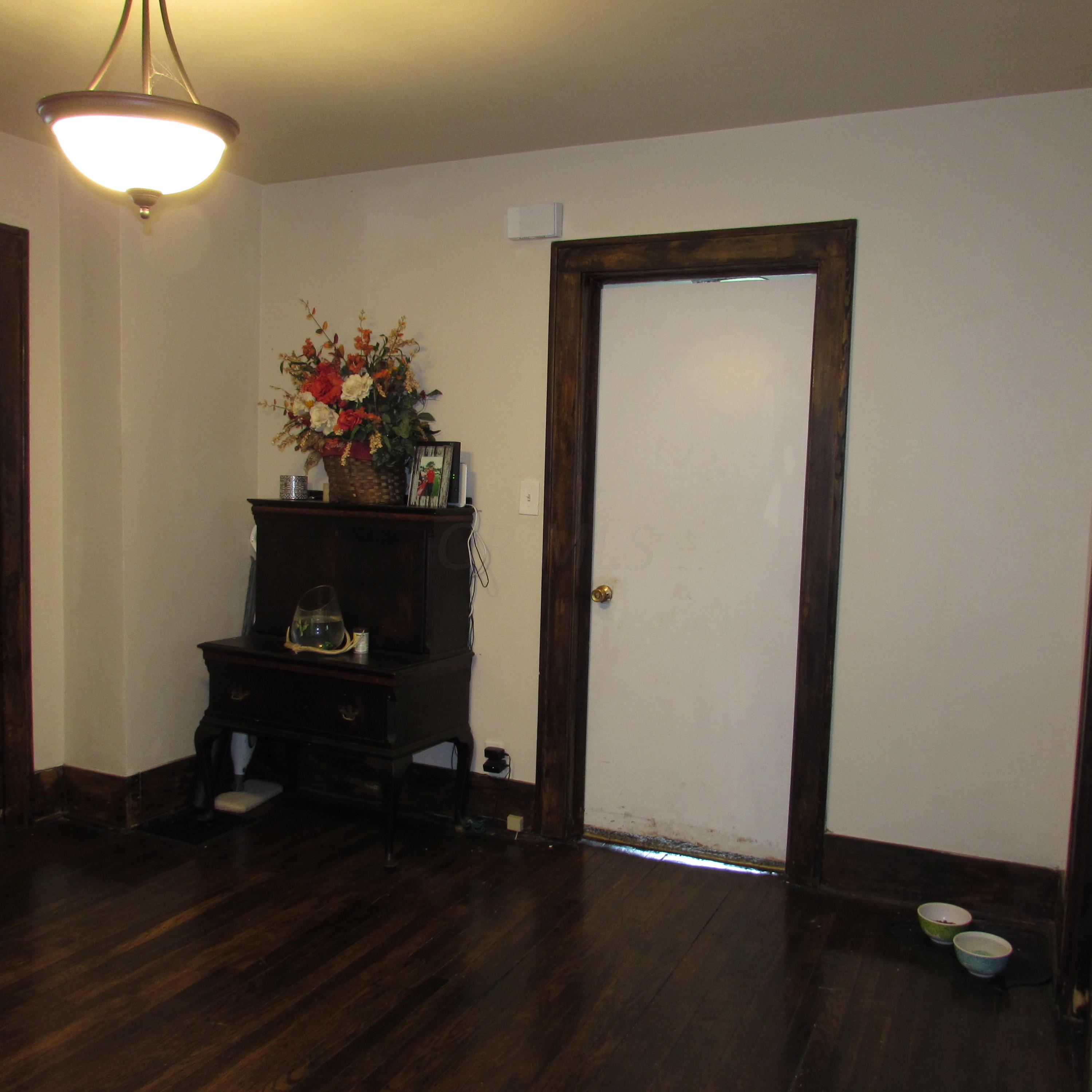 91 Riley Street Newark, OH 43055 - Photo 4 of 29 Gallery Image 4