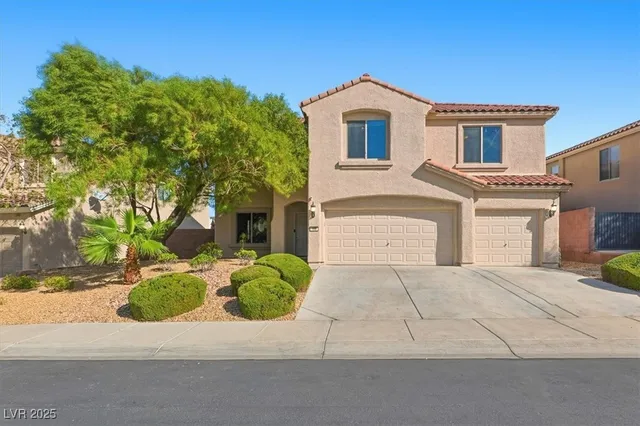 $679,900 | 105 Voltaire Avenue, Henderson, NV 89002