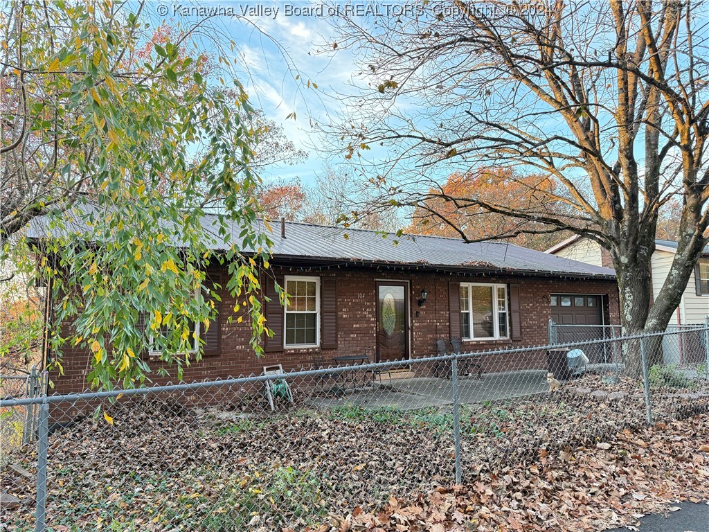 104 Fernwood Road St. Albans, WV 25177 - Photo 20 of 20 Front exterior