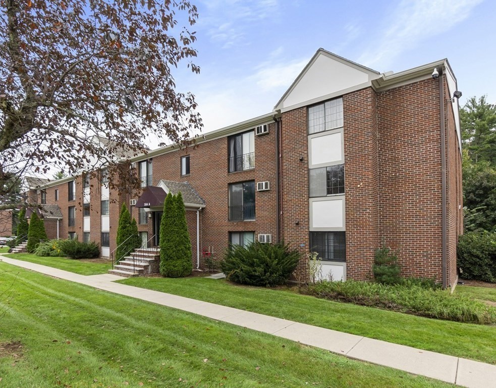 384 A Great Road, Unit 204 Acton, MA 01720 - Photo 1 of 26