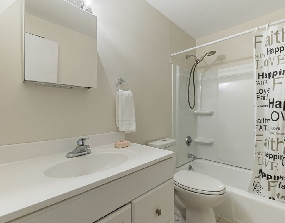 384 A Great Road, Unit 204 Acton, MA 01720 - Photo 13 of 26