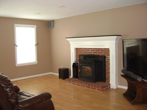 229 Hillcrest Road Northbridge, MA 01588 - Photo 6 of 20