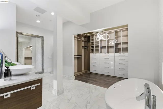 $2,998,000 | 6413 Gwin Court, Oakland, CA 94611