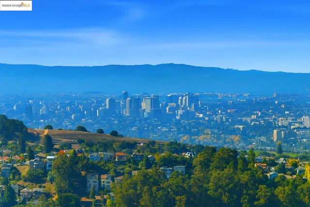 $2,998,000 | 6413 Gwin Court, Oakland, CA 94611