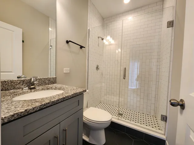 $2,095 | 6337 South Ellis Avenue, Unit 3, Chicago, IL 60637