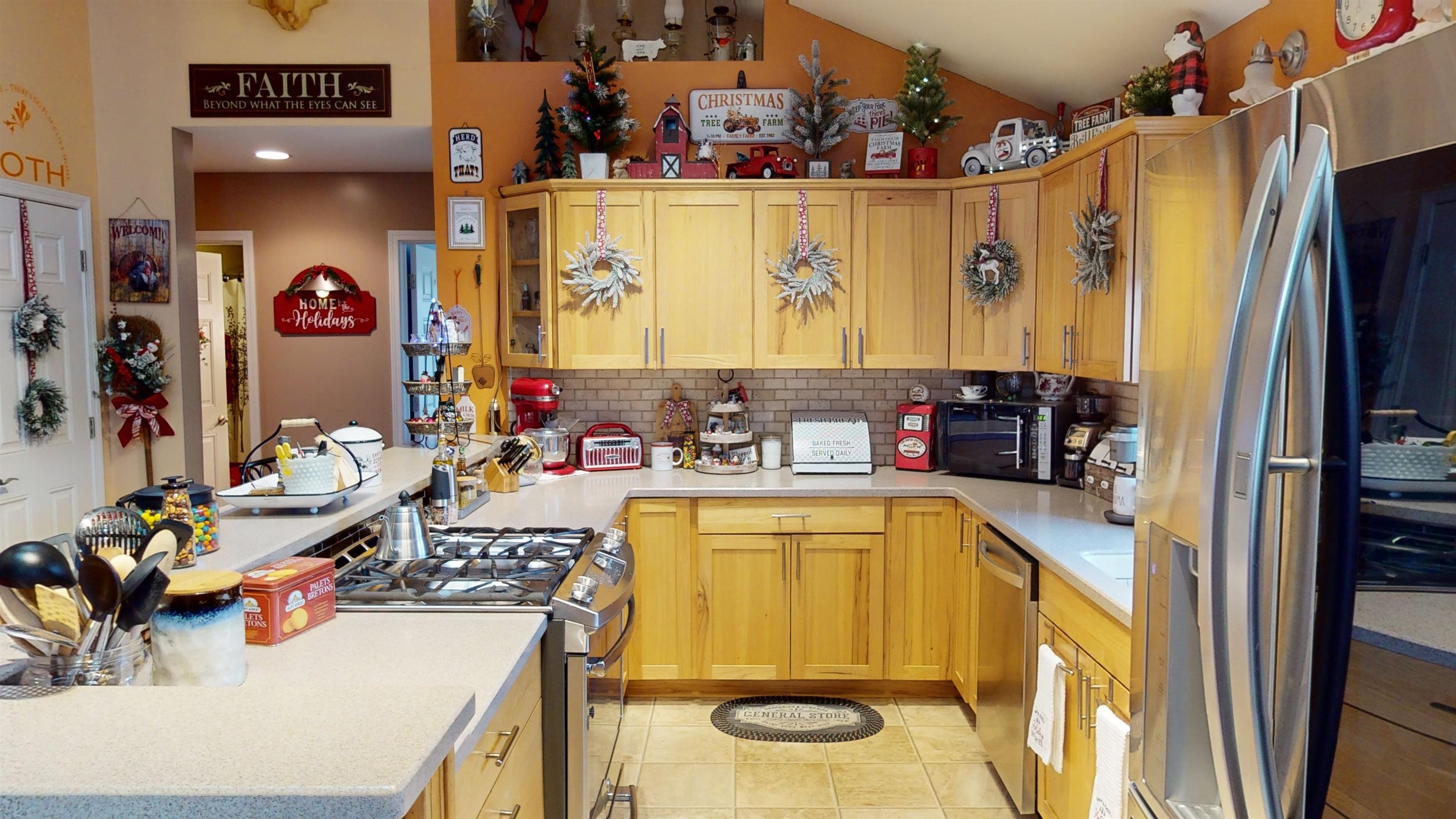 5233 Arbela Road Millington, MI 48746 - Photo 13 of 93 50086716-12.JPG