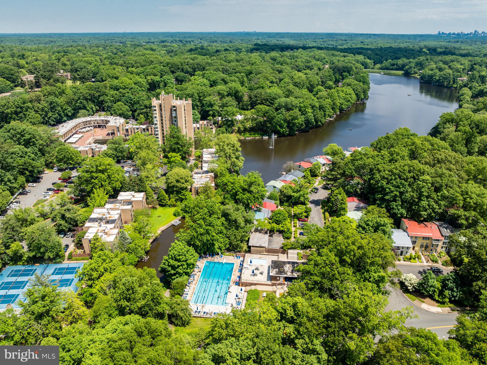 11444 Waterview Cluster Reston, VA 20190 - Photo 7 of 55