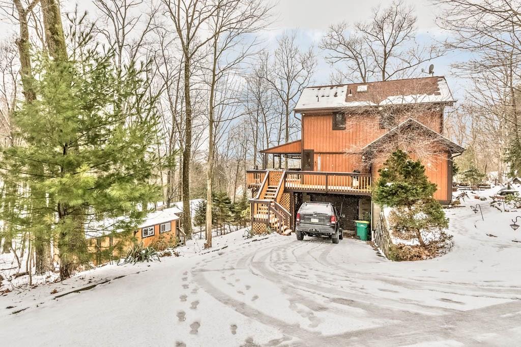 2548 Wickline Road Gibsonia, PA 15044 - Photo 2 of 23 Side view