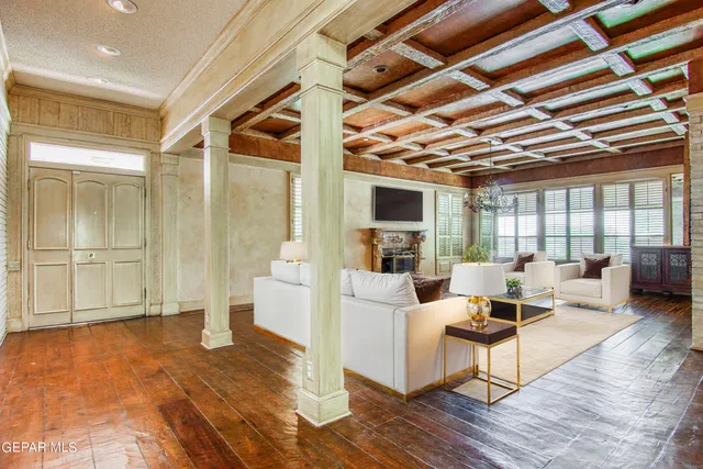 $950,000 | 6041 Torrey Pines Drive, El Paso, TX 79912