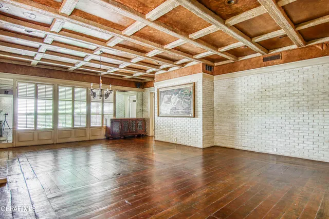 $950,000 | 6041 Torrey Pines Drive, El Paso, TX 79912