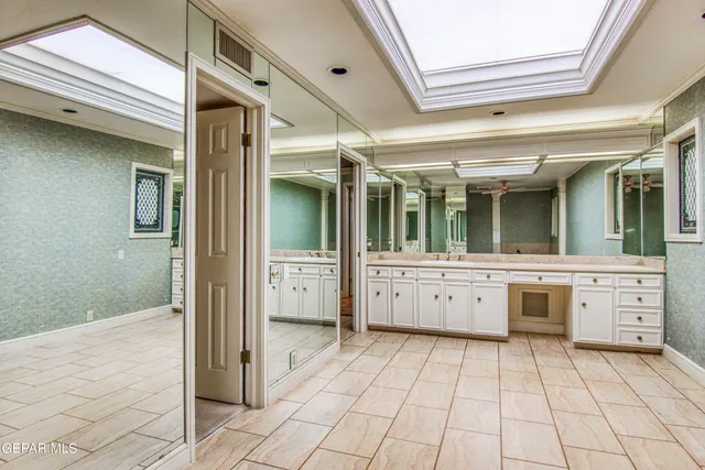 $950,000 | 6041 Torrey Pines Drive, El Paso, TX 79912