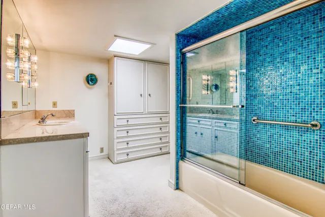 $950,000 | 6041 Torrey Pines Drive, El Paso, TX 79912