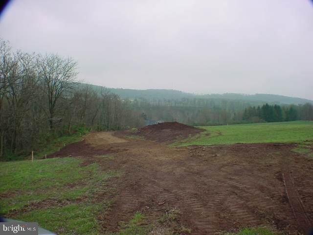 427 Bunker Hill Road Halifax, PA 17032 - Photo 5 of 6 Gallery Image 5