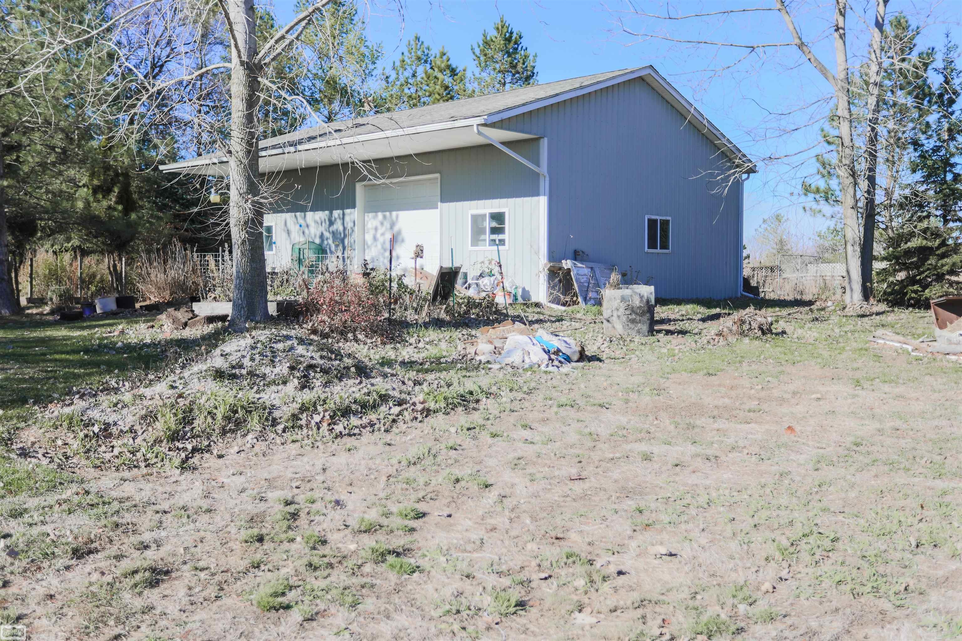 13582 Sullivan Road Capac, MI 48014 - Photo 29 of 37 Pole Barn