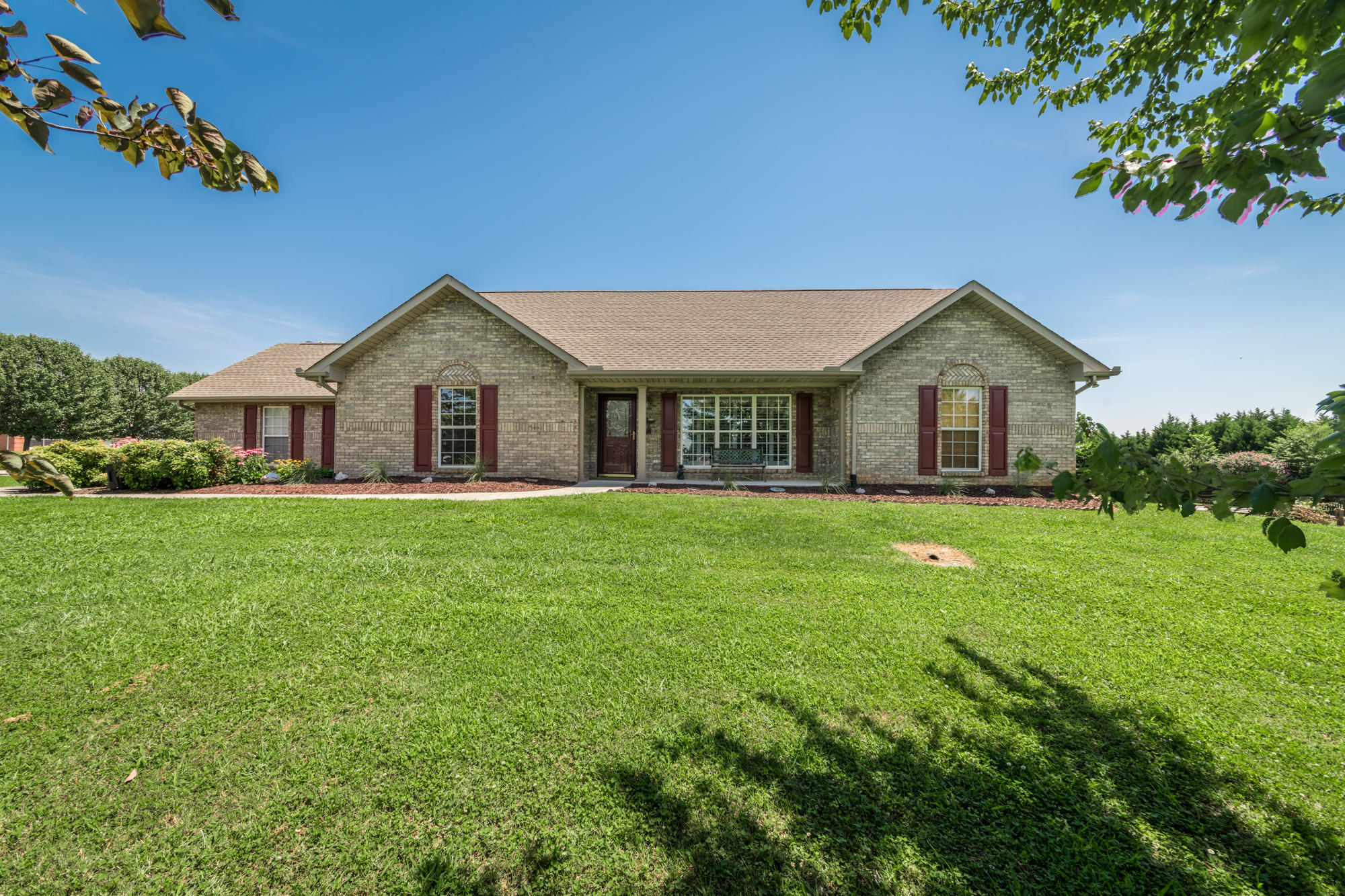5522 J Riley W Road Greenback, TN 37742 - Photo 1 of 37 All Brick Ranch Home