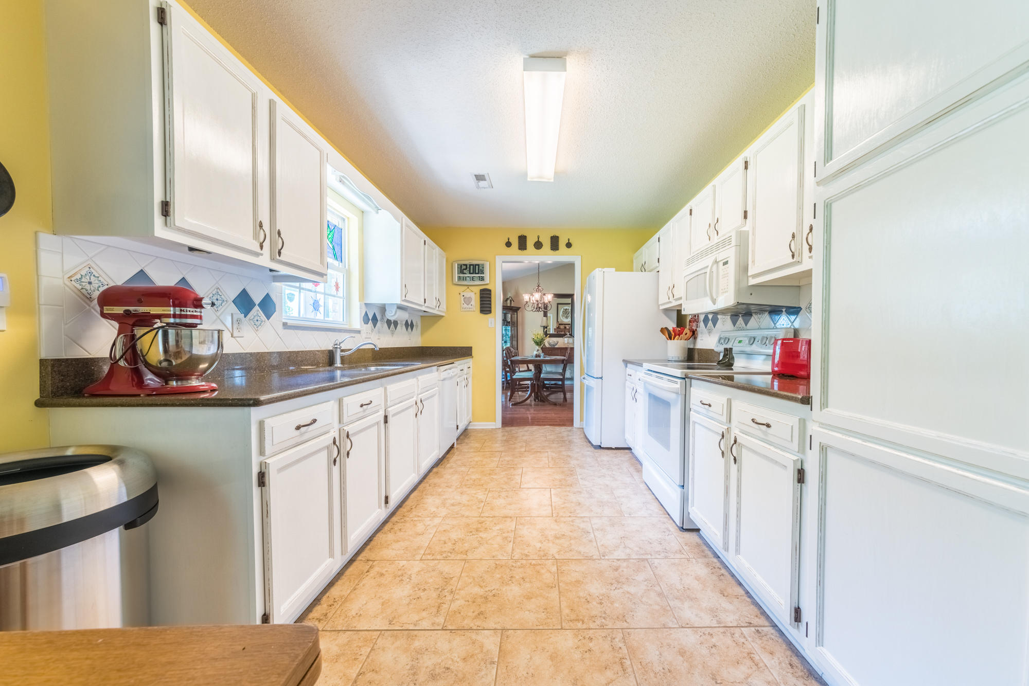5522 J Riley W Road Greenback, TN 37742 - Photo 27 of 37 Kitchen