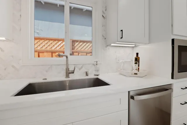 $1,298,000 | 519 Midway Avenue, Daly City, CA 94015