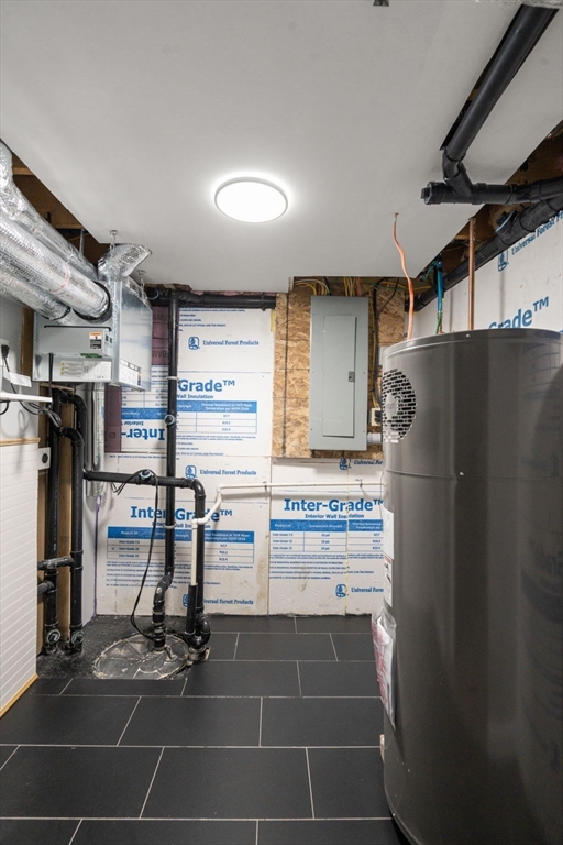 36 Summit Street, Unit B Orange, MA 01364 - Photo 21 of 36