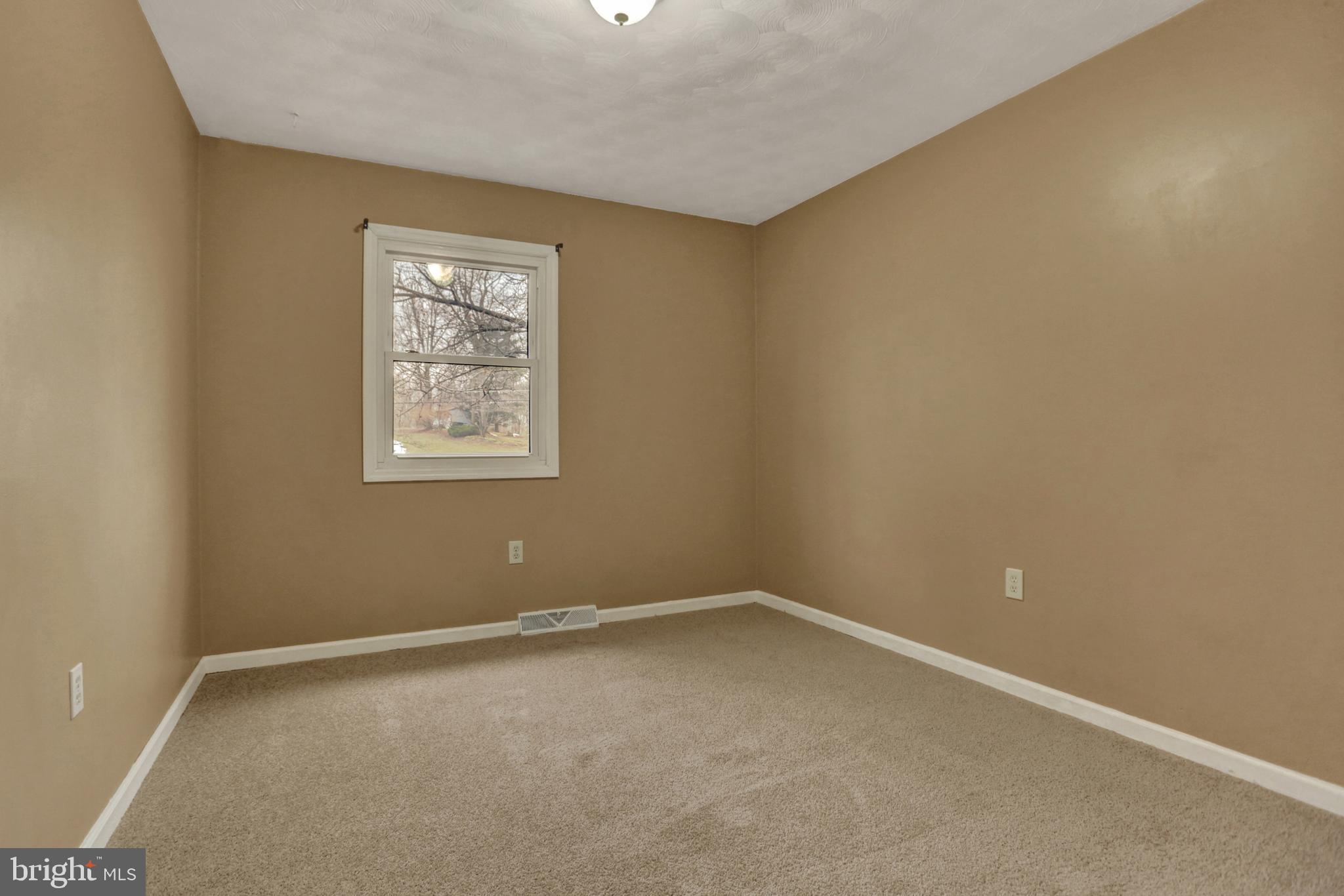 209 Mooredale Road Carlisle, PA 17015 - Photo 22 of 31 Gallery Image 22