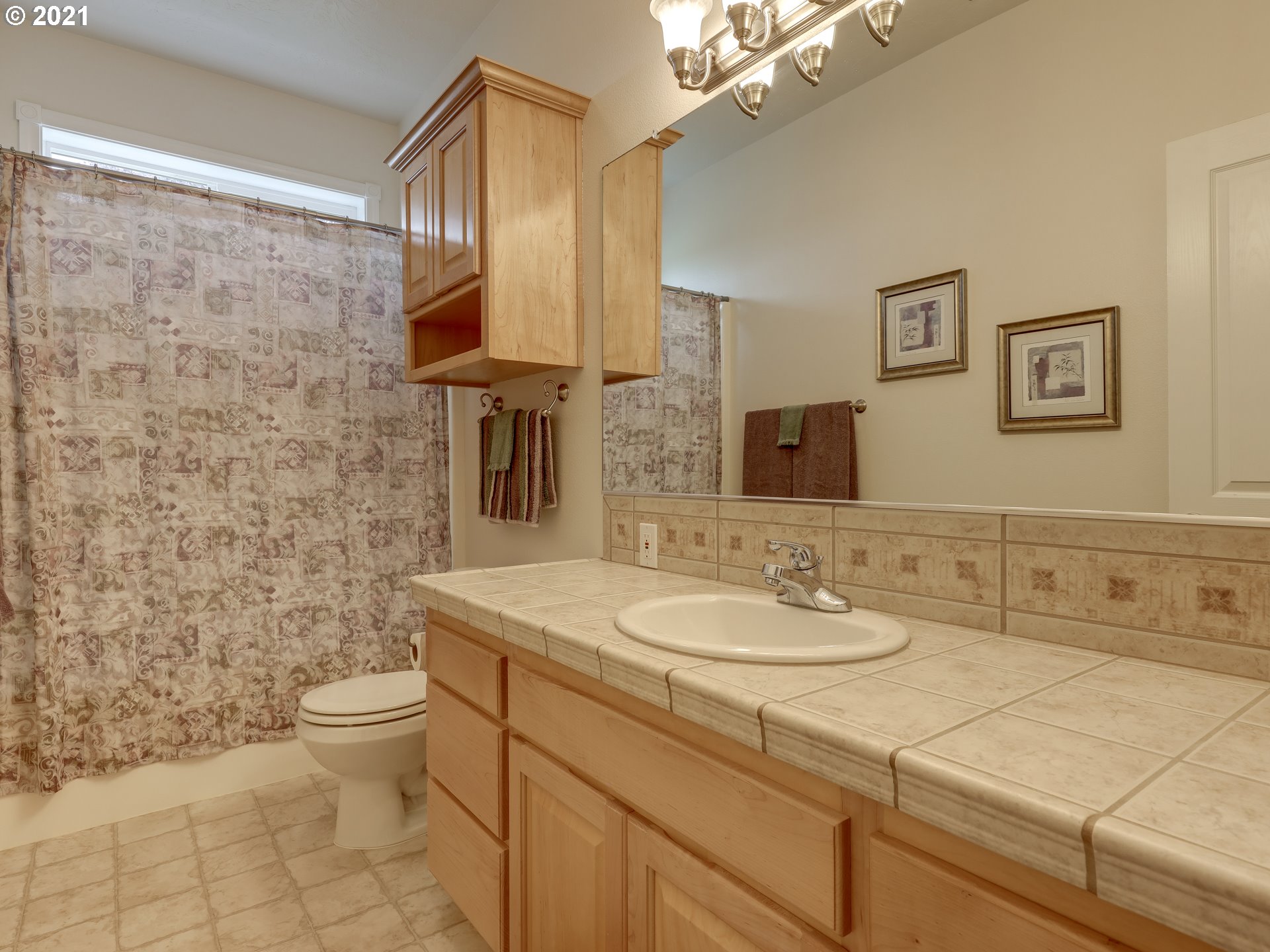 22702 Southeast Howlett Road Eagle Creek, OR 97022 - Photo 19 of 32 Gallery Image 19