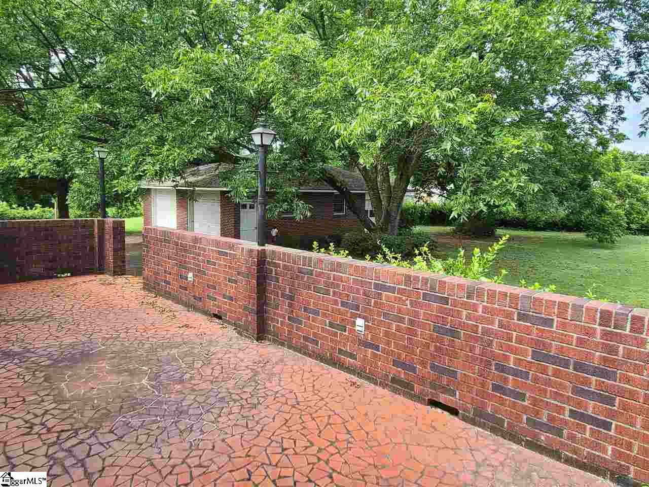 908 Plantation Road Anderson, SC 29621 - Photo 10 of 11
