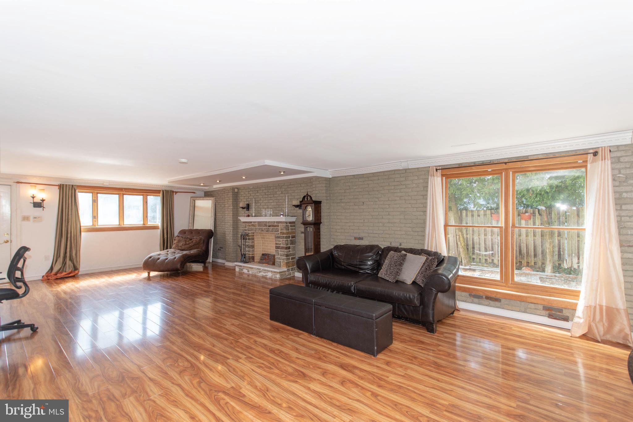 3212 Manor Road Huntingdon Valley, PA 19006 - Photo 11 of 25 Gallery Image 11