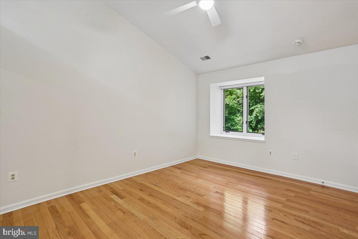 6113 Goldtree Way Bethesda, MD 20817 - Photo 52 of 75