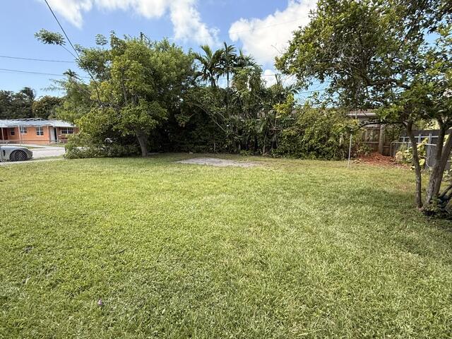 2802 Southwest 36th Avenue Miami, FL 33133 - Photo 12 of 13 9