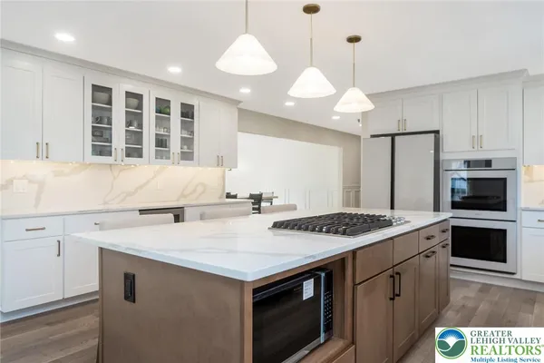 $1,650,000 | 4359 Farmington Circle, Allentown, PA 18104